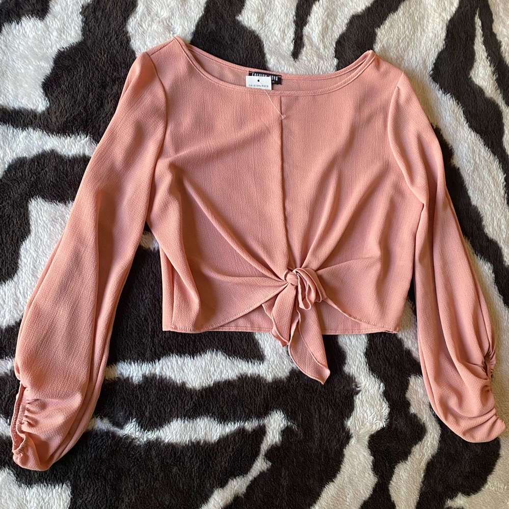 Fashion nova pink top